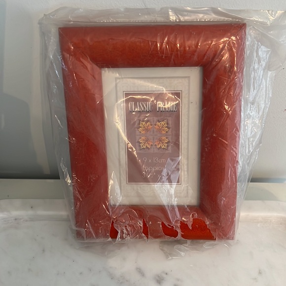 Home Decor Classic Picture Frame - Picture 3 of 6